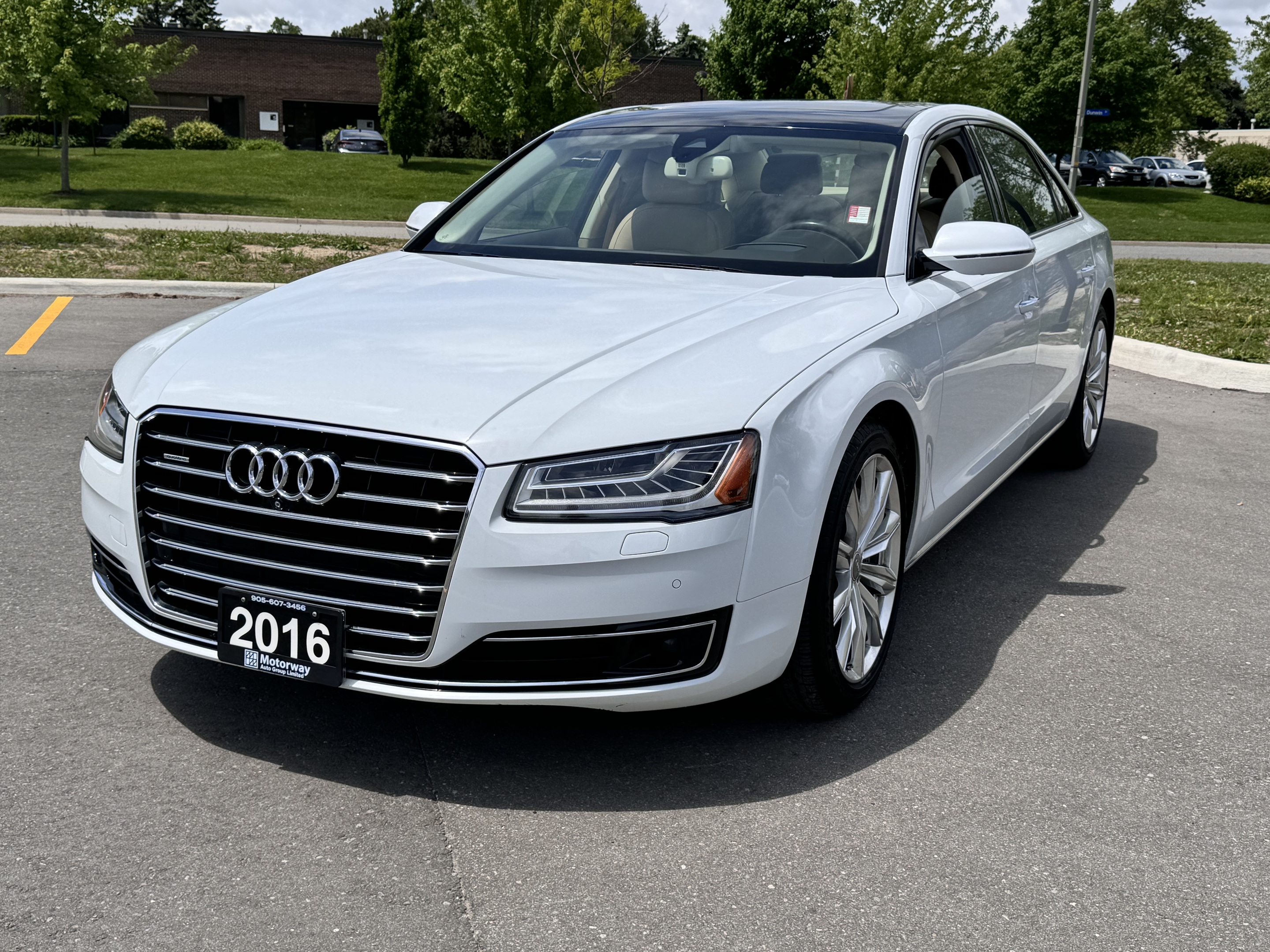 2016 Audi A8 L 4dr Sdn 3.0T LWB/One owner