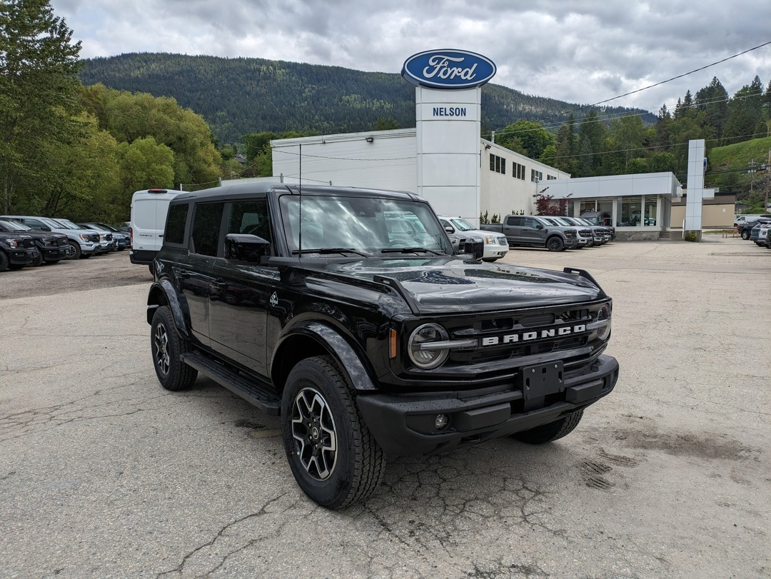 2024 Ford Bronco Outer Banks - 4 Door 4x4, Hard Top, Trailer Tow Pk