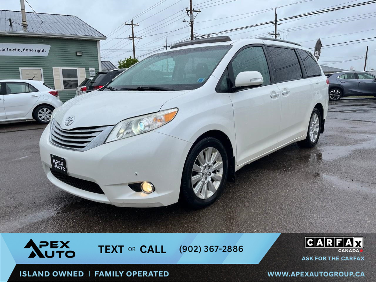 2014 Toyota Sienna LIMITED | AWD |  RARE  FIND | POWER DOORS | DVD | 