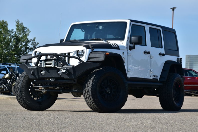 2016 Jeep WRANGLER UNLIMITED Rubicon SUPERCHARGED CUSTOM!
