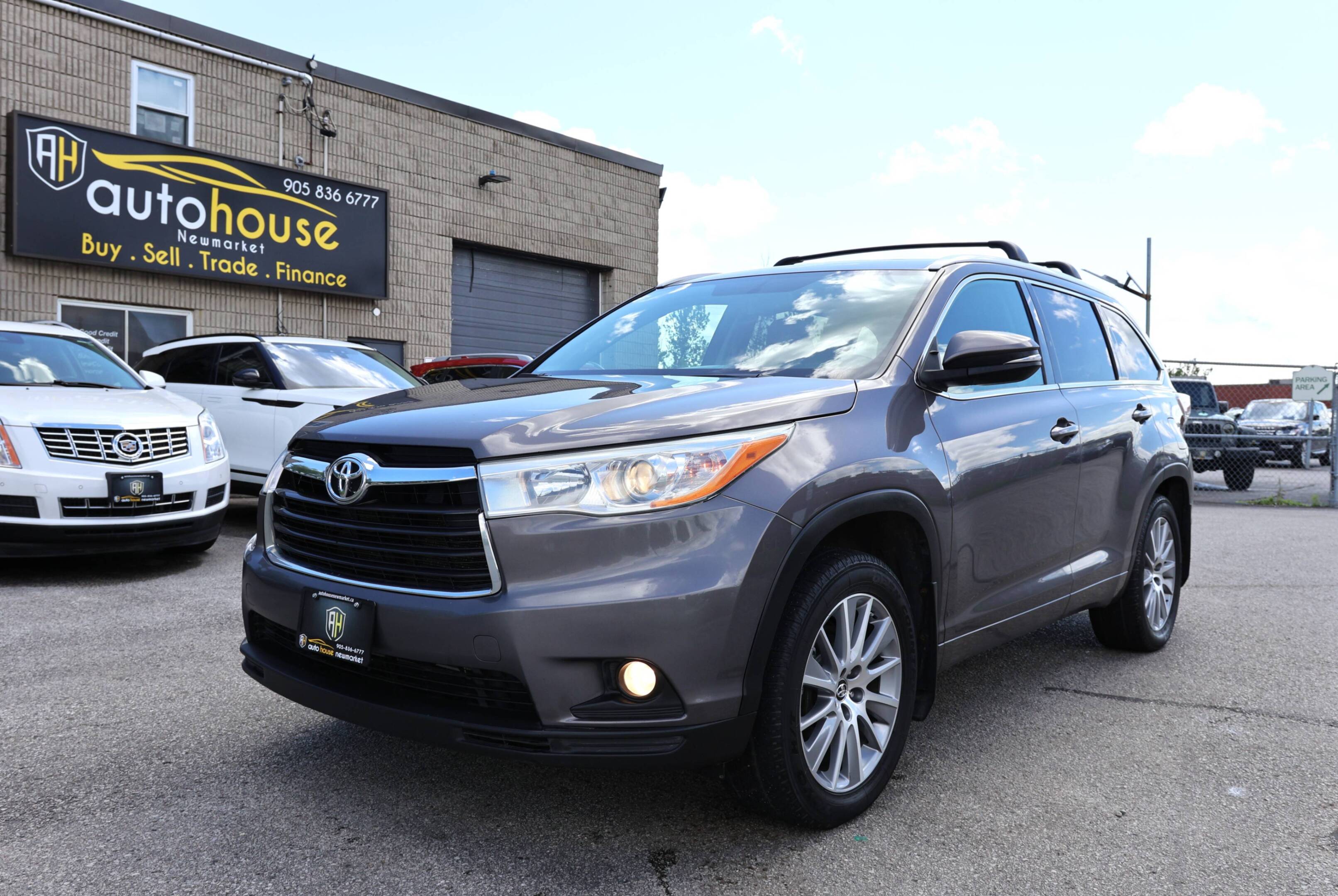 2016 Toyota Highlander XLE-AWD/8-PASS/NAV/B CAM/LEATHER/P SEAT/SUNROOF/H 