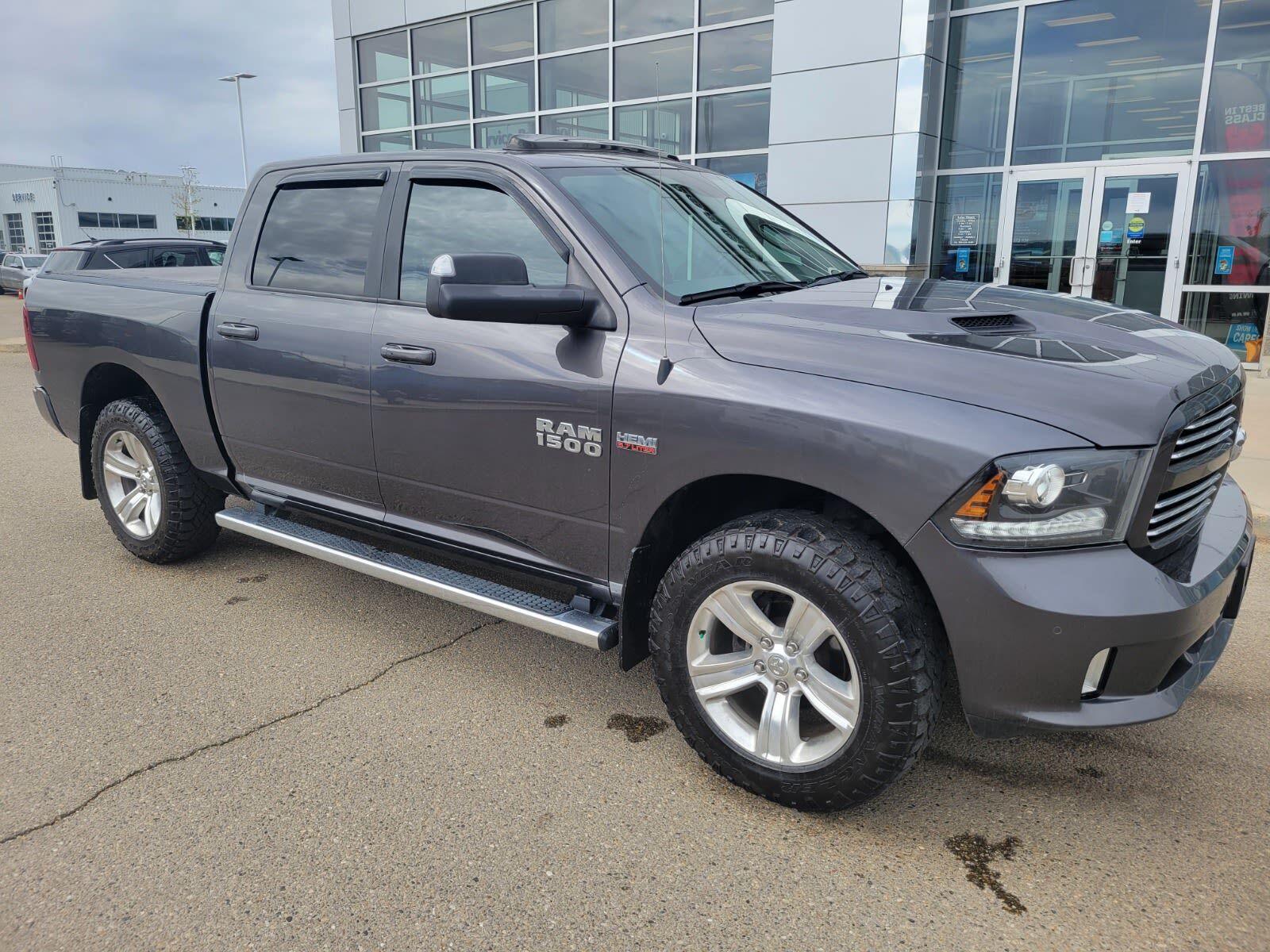 2017 Ram 1500 Leather, Sunroof, TONS OF OPTIONS