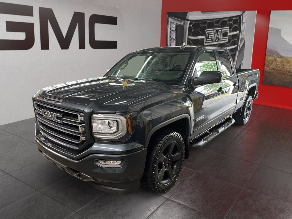 2017 GMC Sierra 1500 BASE DOUBLE CAB 4WD | 6 passagers | 
