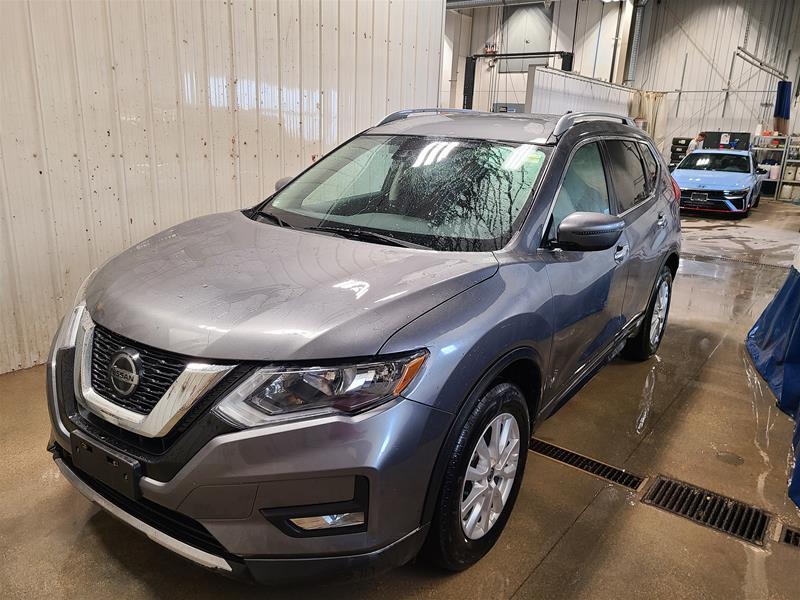 2019 Nissan Rogue SV AWD | Local Trade | Fresh Arrival
