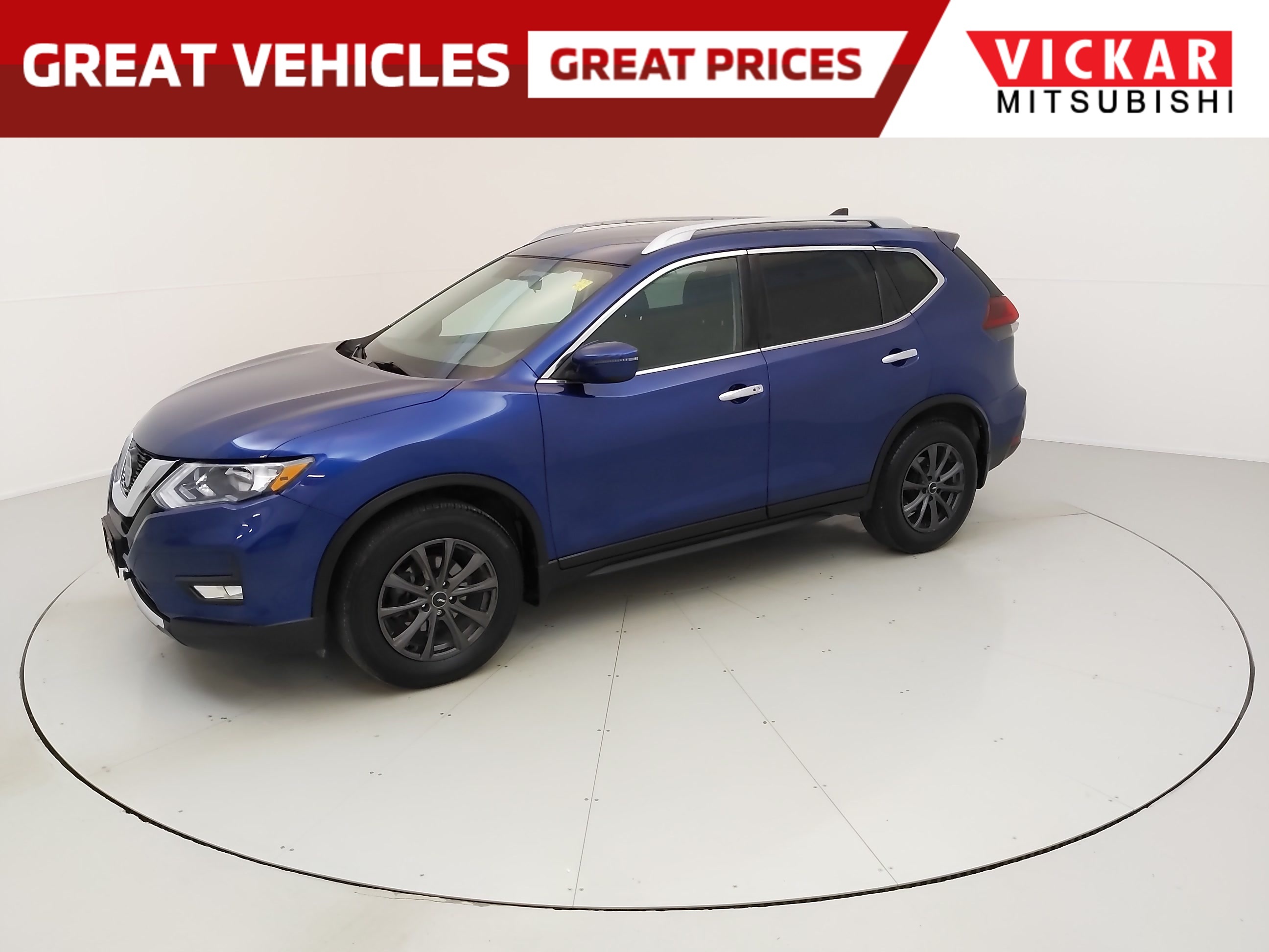2018 Nissan Rogue FWD SV LOCAL TRADE IN !!