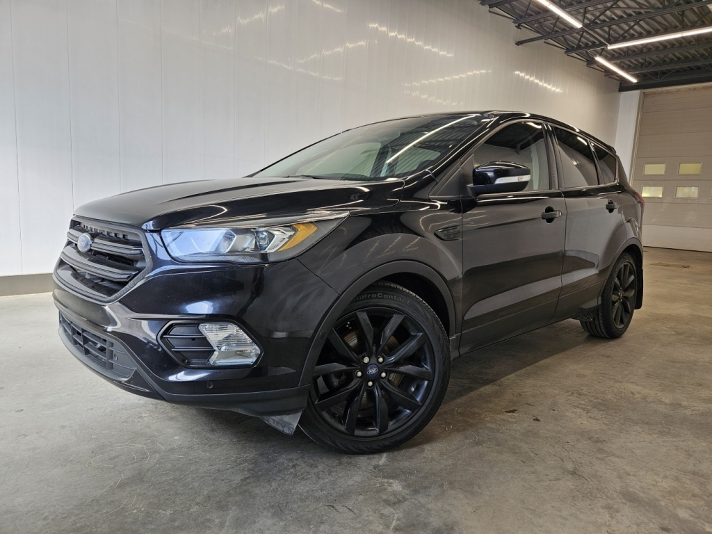 2019 Ford Escape TITANIUM***2.0L Ecoboost***Toit panoramique!!