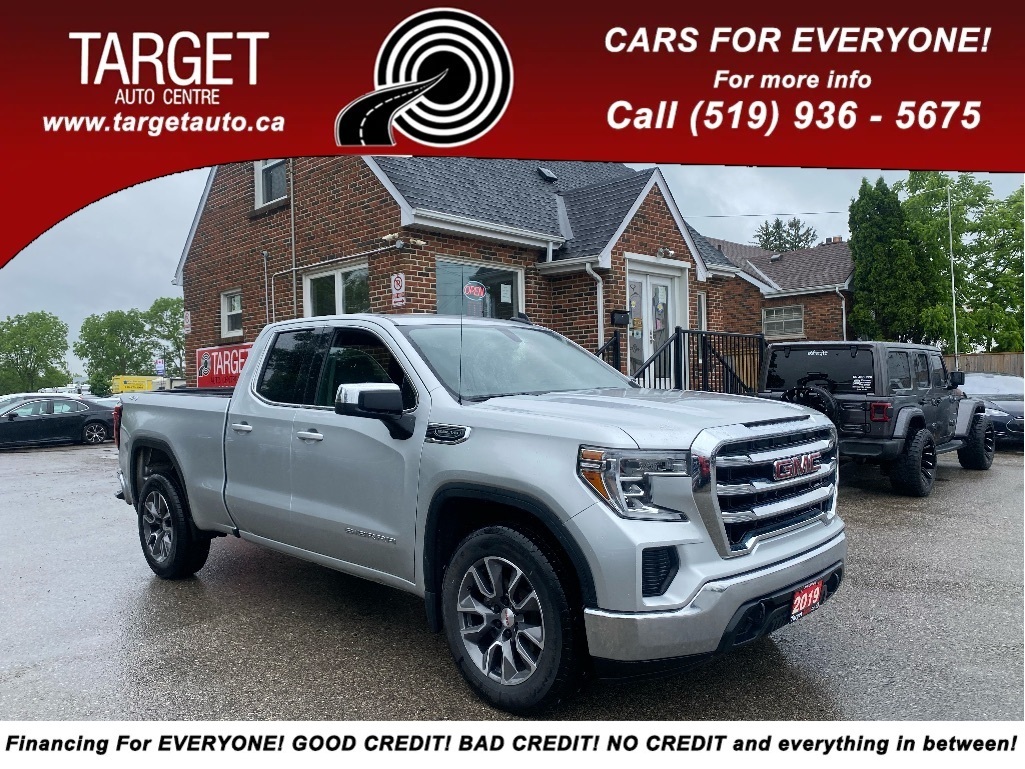 2019 GMC Sierra 1500 Excellent condition. Drives great!