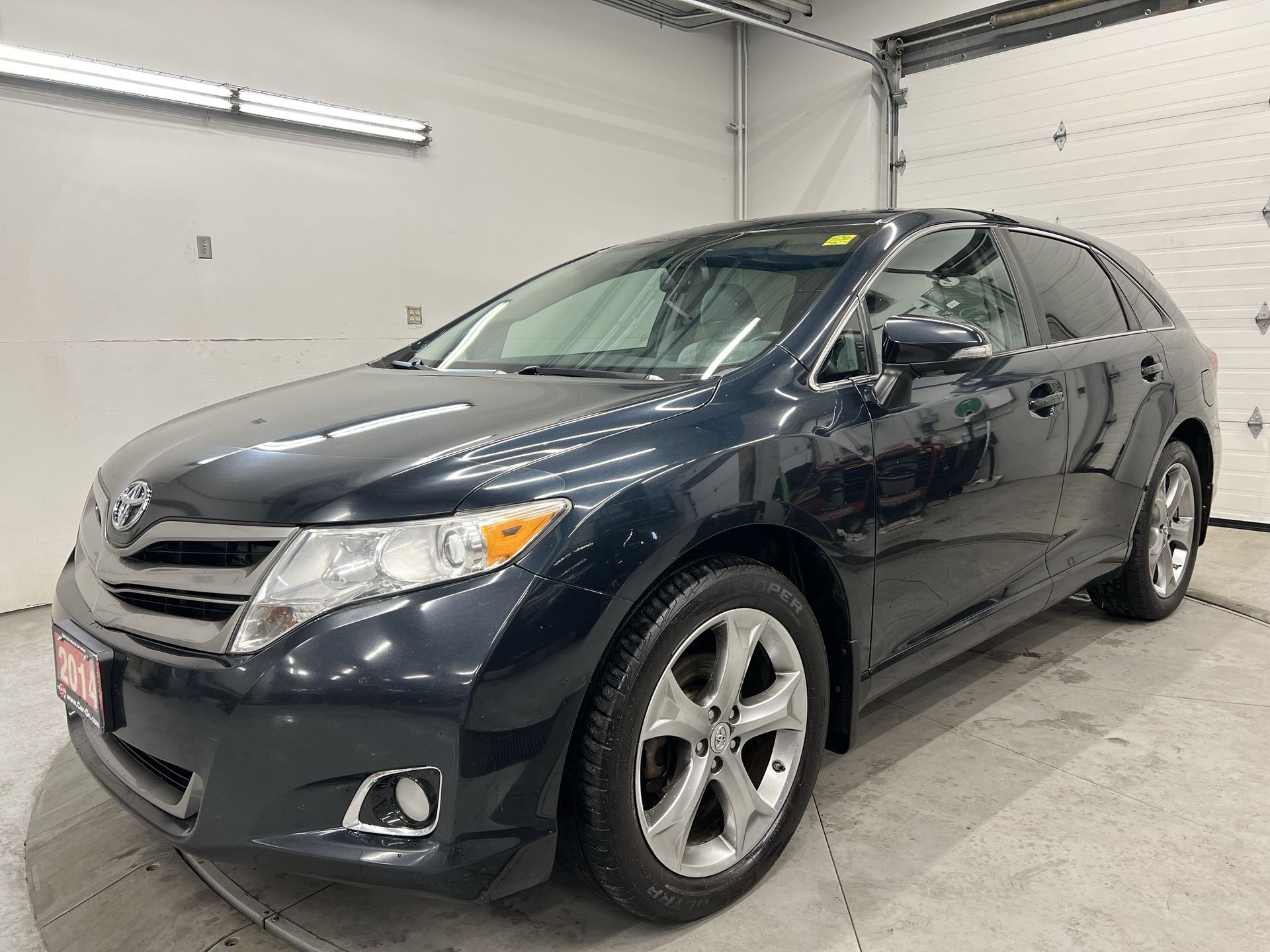 2014 Toyota Venza V6 AWD| LOW KMS! | PWR SEAT | DUAL-CLIMATE |ALLOYS