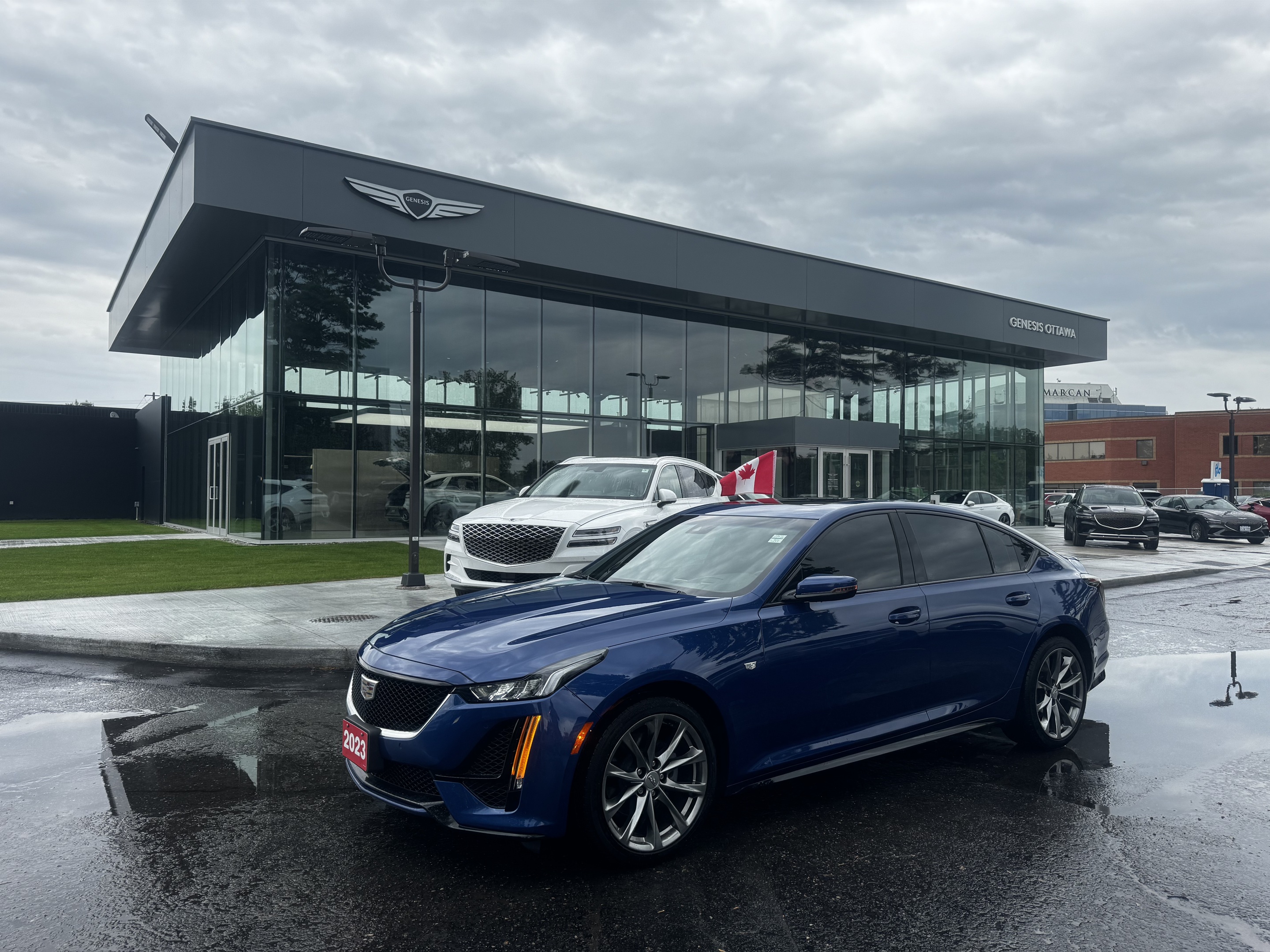 2023 Cadillac CT5 4dr Sdn Sport AWD / leather seat/ sunroof