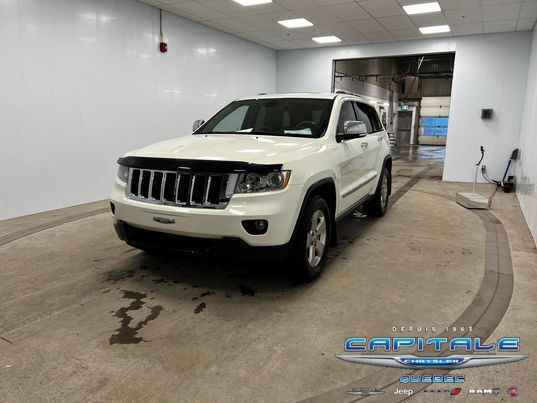 2011 Jeep Grand Cherokee Overland 4X4, Automatique, Moteur: 5.7L - 8 Cyl. -