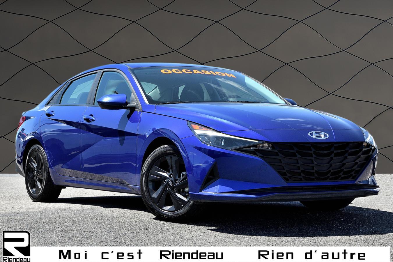 2022 Hyundai Elantra Preferred Tech * TOIT OUVRANT / APPLE CARPLAY