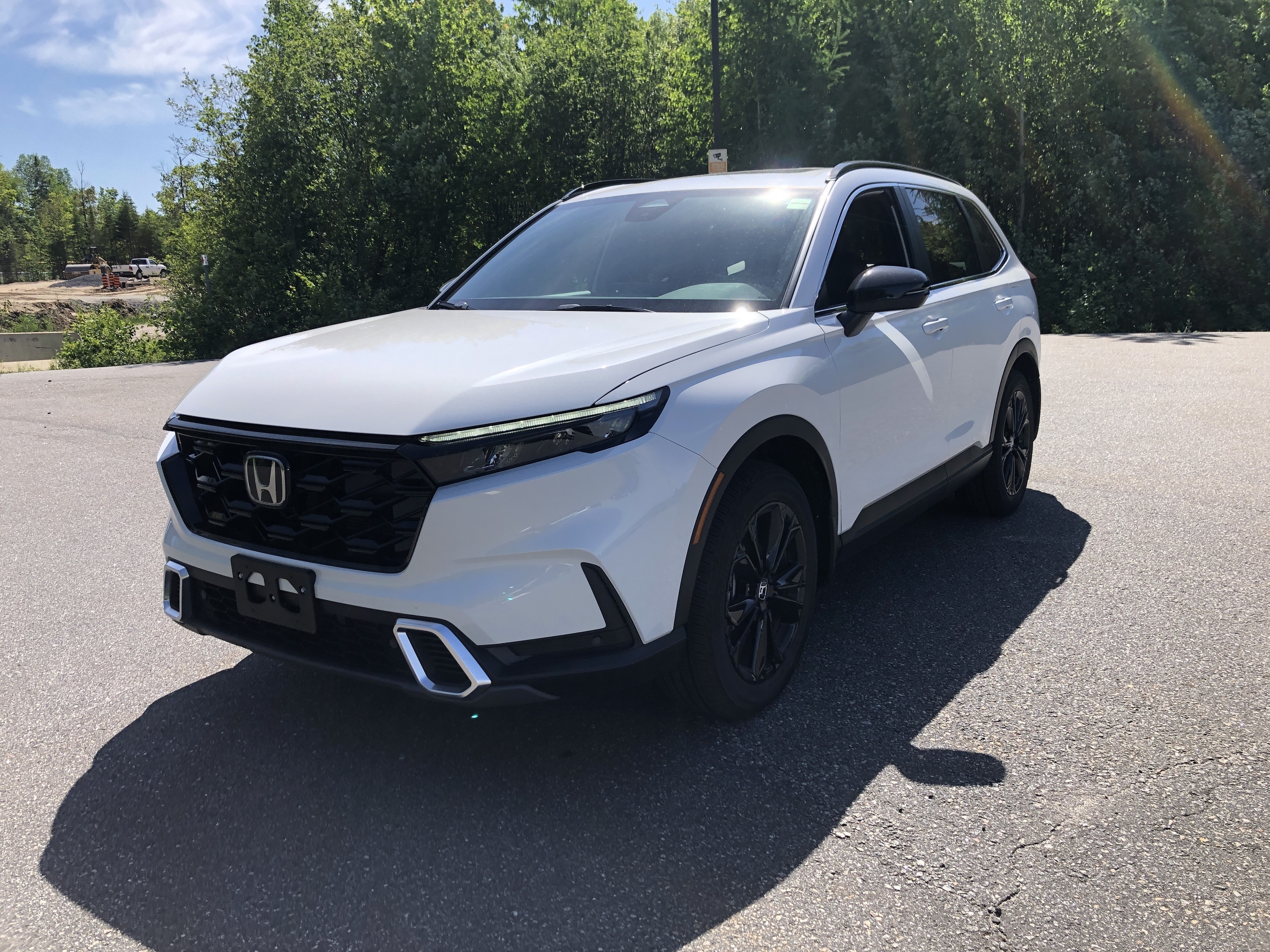 2024 Honda CR-V Hybrid Touring- Navigation- Moonroof- Honda Sensing tech