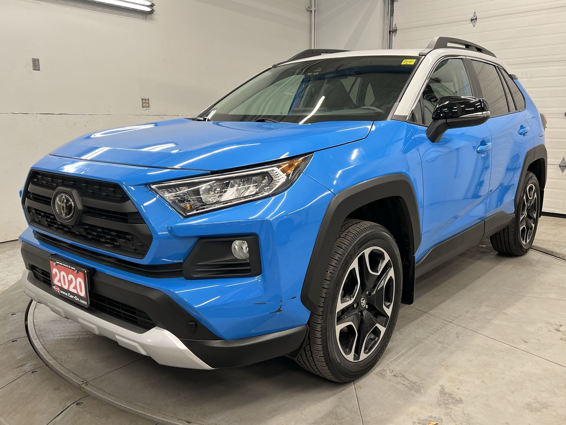 2020 Toyota RAV4 TRAIL AWD | COOLED LEATHER | SUNROOF | LOW KMS!