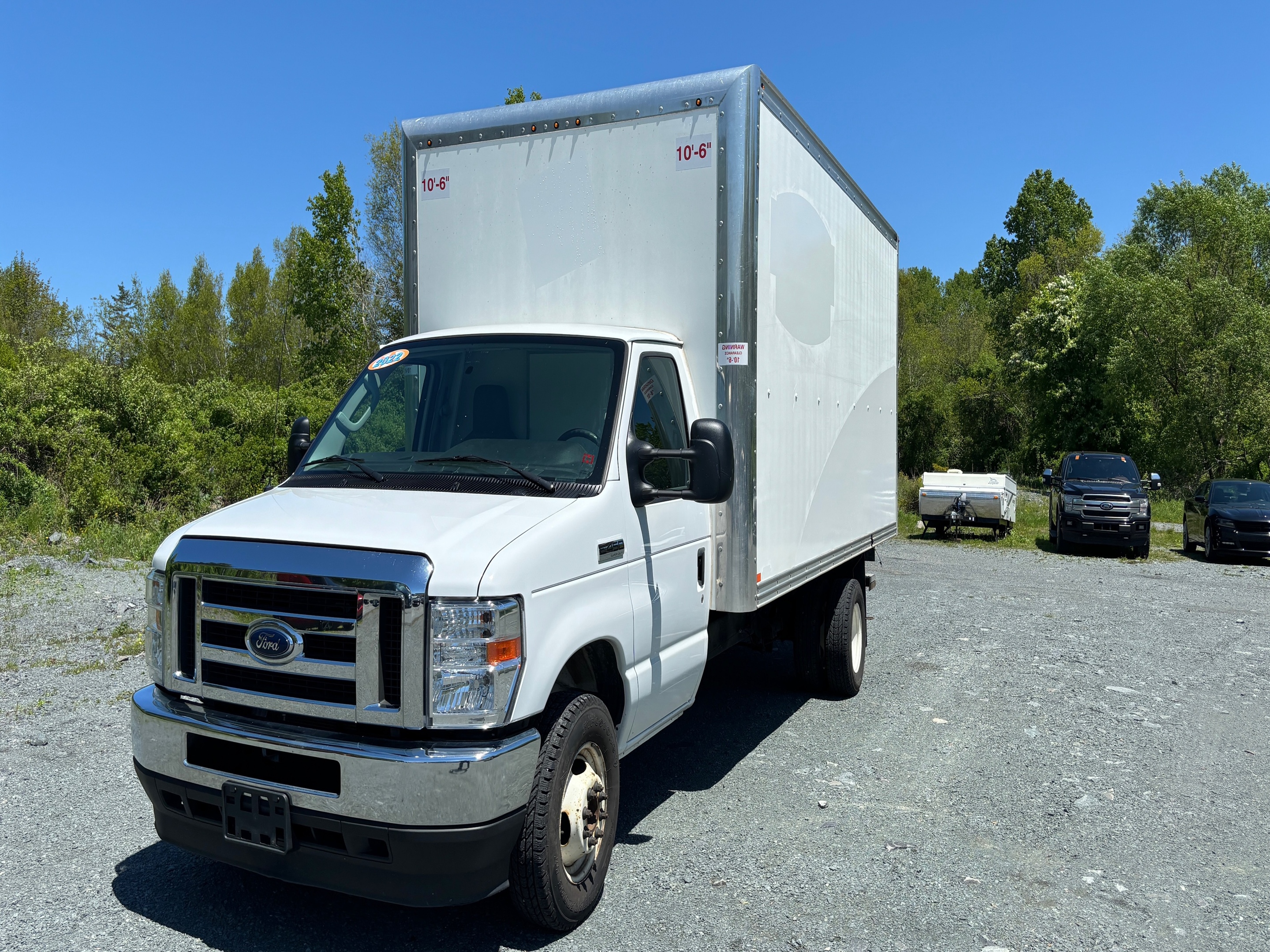 2022 Ford E-450 176 CUBE TRUCK! FINANCE NOW!