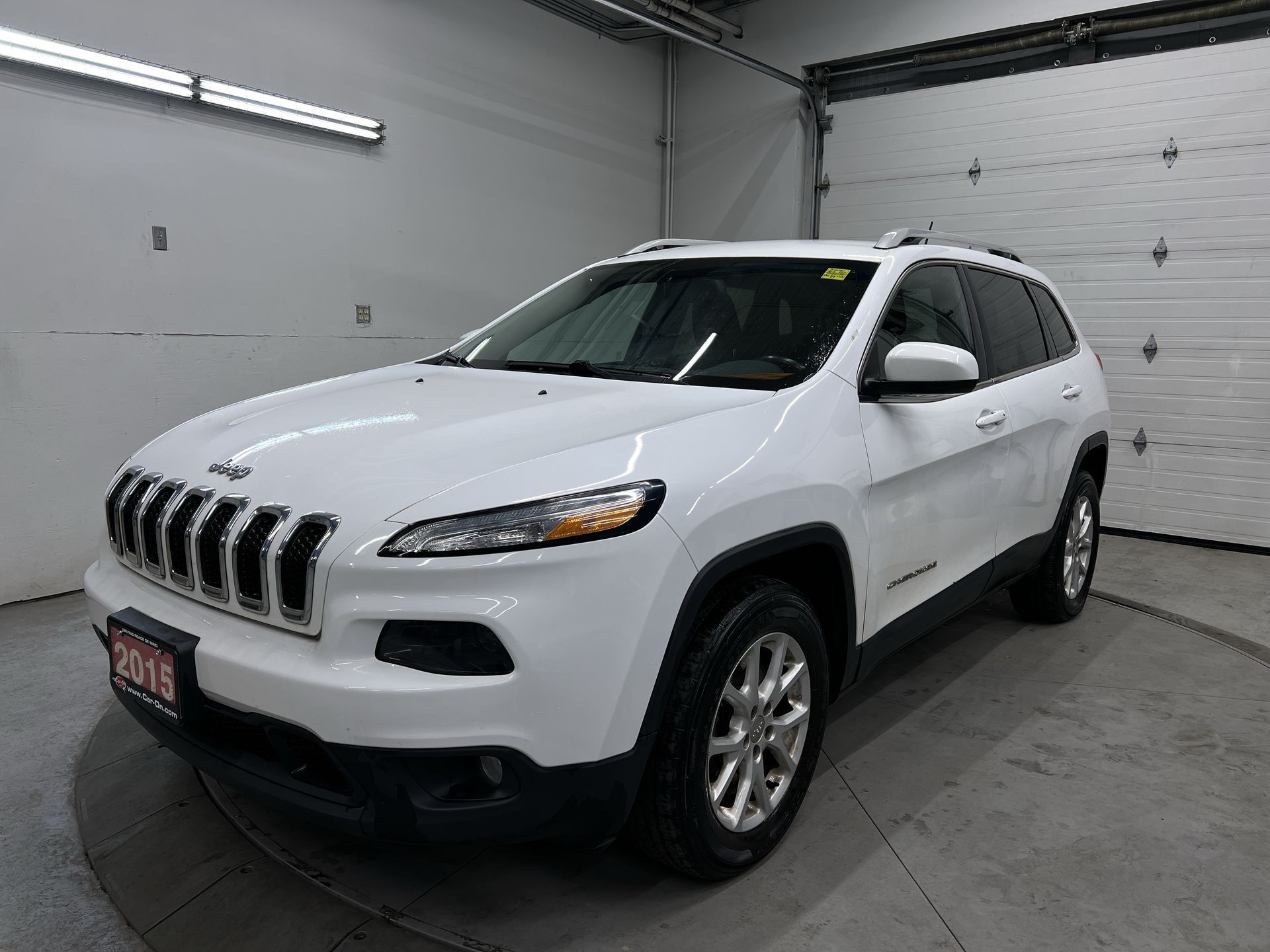 2015 Jeep Cherokee NORTH 4x4 | HTD SEATS |REMOTE START |8.4-IN SCREEN