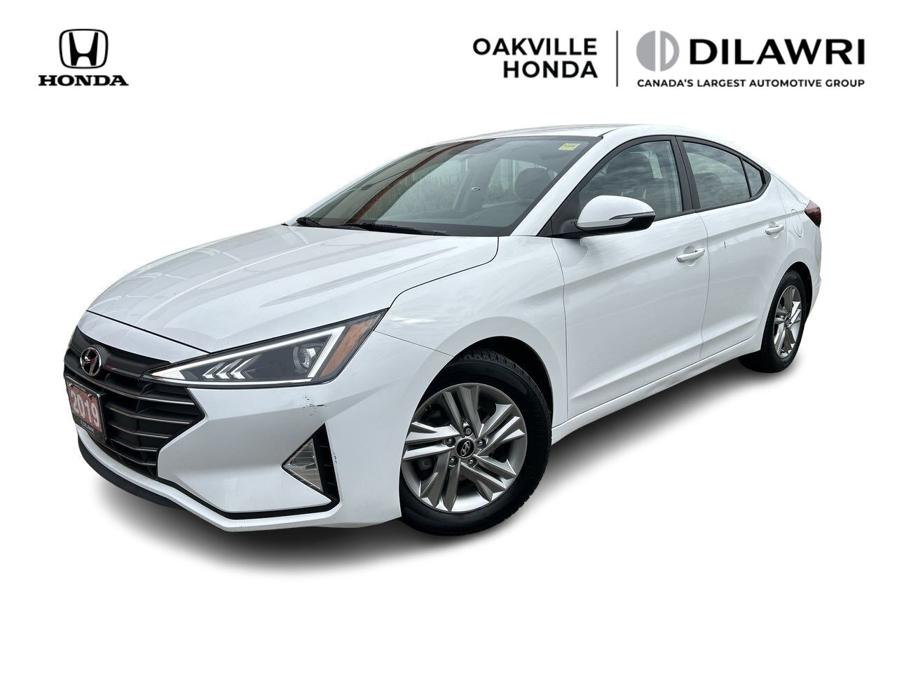 2019 Hyundai Elantra GT Preferred at GT | LOW KMS | MINT CONDITION / 