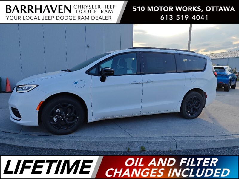2024 Chrysler Pacifica Hybrid Premium S Appearance | DVD, Leather, Sunroof