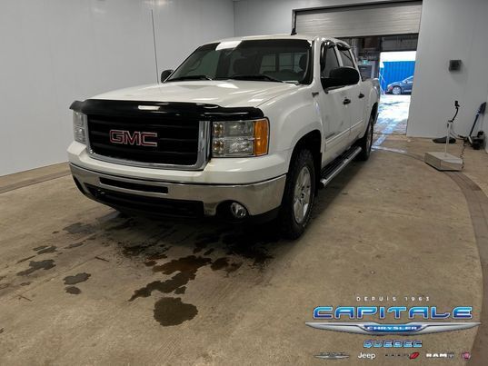 2011 GMC Sierra 1500 Hybrid 4X4, Boîte: 1.8 M / 5.8 Pi, Moteur: 6.0L - 