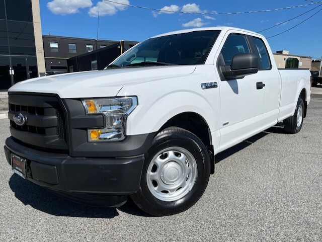 2016 Ford F-150 XL SUPER CAB-8 FOOT LONG BOX-ONLY 70,000KM-1 OWNER