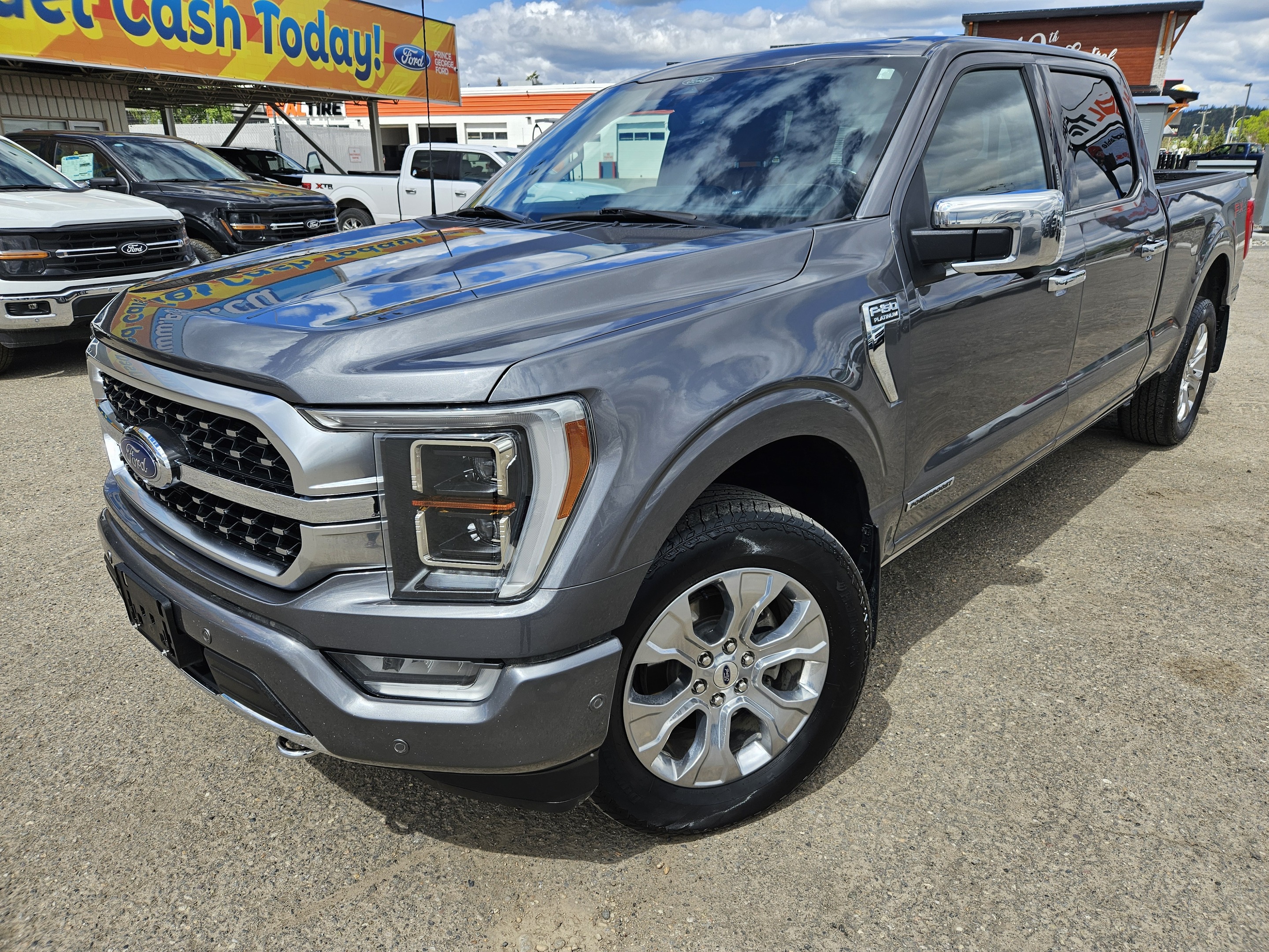 2022 Ford F-150 Platinum | Hybrid | FX4 Off-Road Package