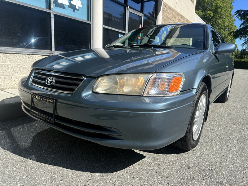 2001 Toyota Camry 4dr Sdn CE Auto LOW KM