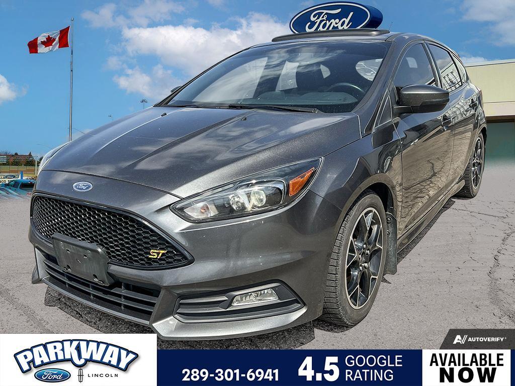 2015 Ford Focus MOONROOF | LEATHER | NAVIGATION SYSTEM