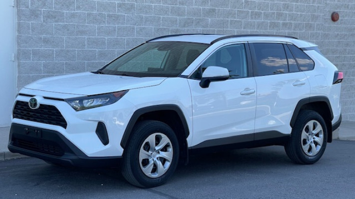2019 Toyota RAV4 LE 4dr Front-wheel Drive Automatic NO ACCIDENTS