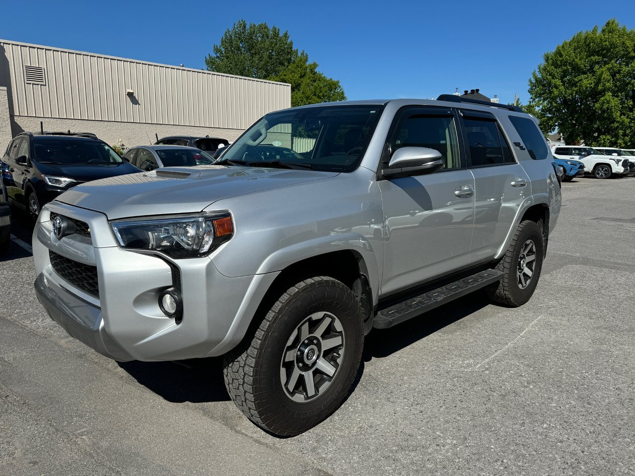 2019 Toyota 4Runner TRD OFF ROAD 4X4, LEATHER, SUNROOF, NAVIGATION, AI