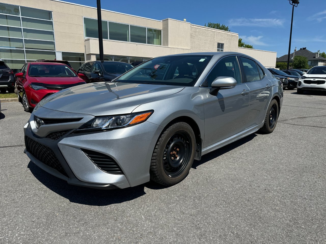 2020 Toyota Camry SE AWD, LEATHER, ANDROID AUTO, APPLE CARPLAY, AIR 