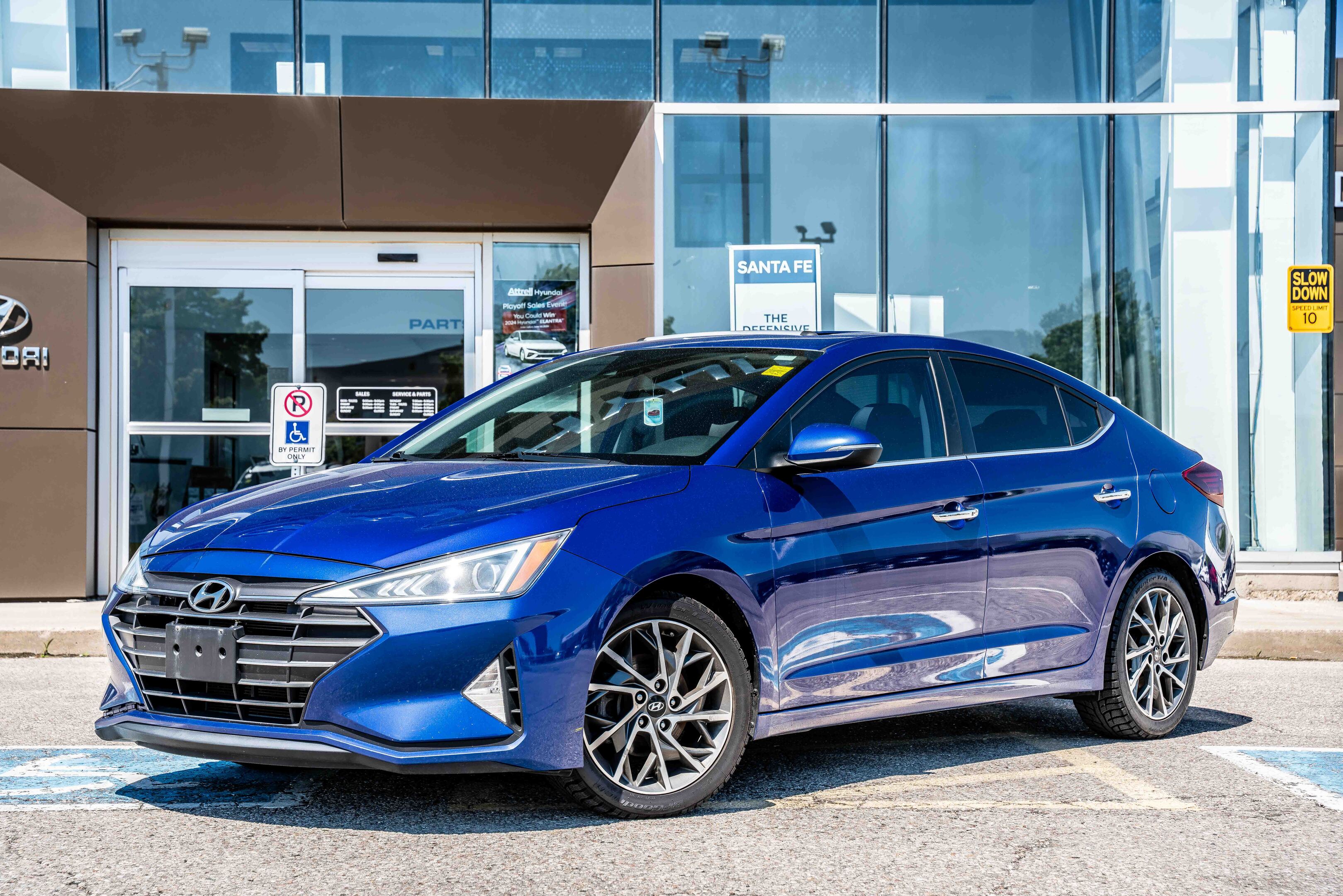 2020 Hyundai Elantra Luxury IVT