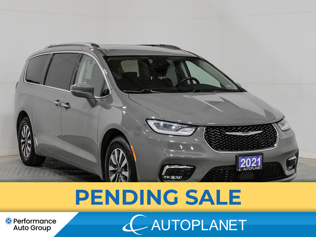 2021 Chrysler Pacifica Touring-L Plus, 7-Seater, Navi, Back Up Cam!