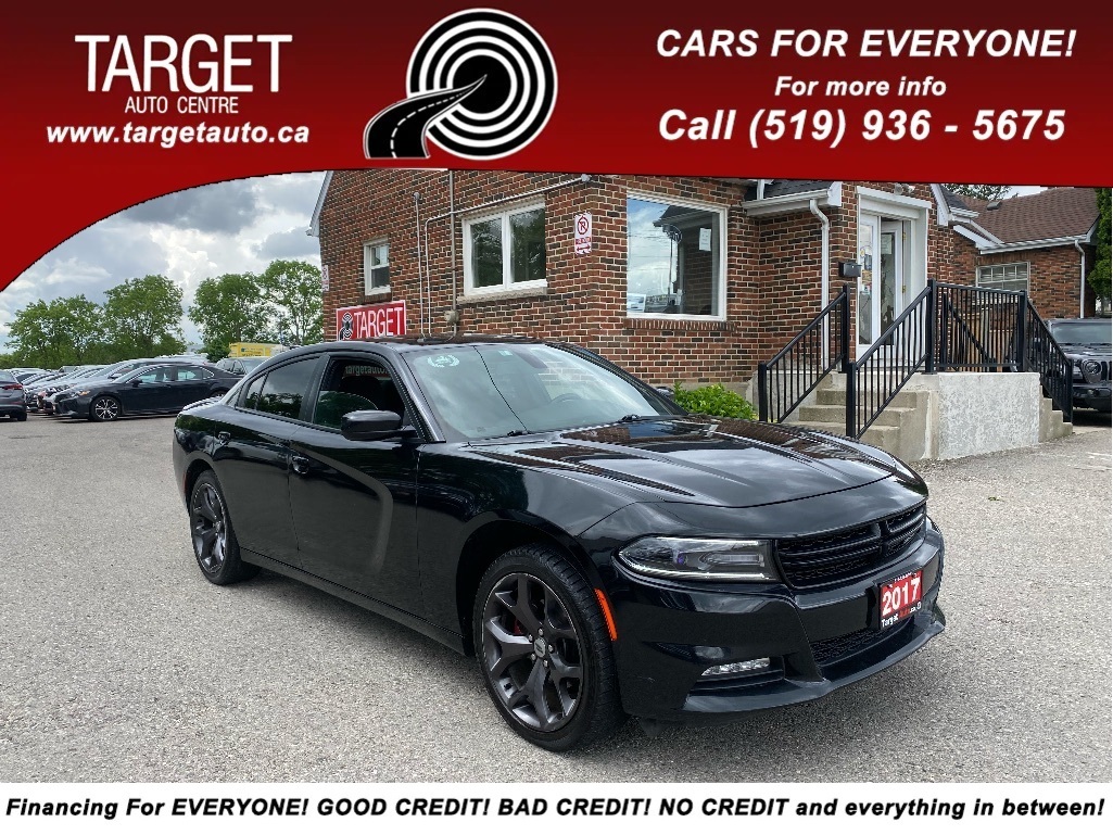 2017 Dodge Charger SXT, Great condition