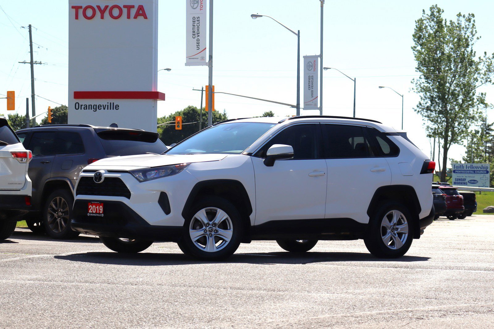 2019 Toyota RAV4 LE AWD, Heated Front Seats, Blind Spot Monitor