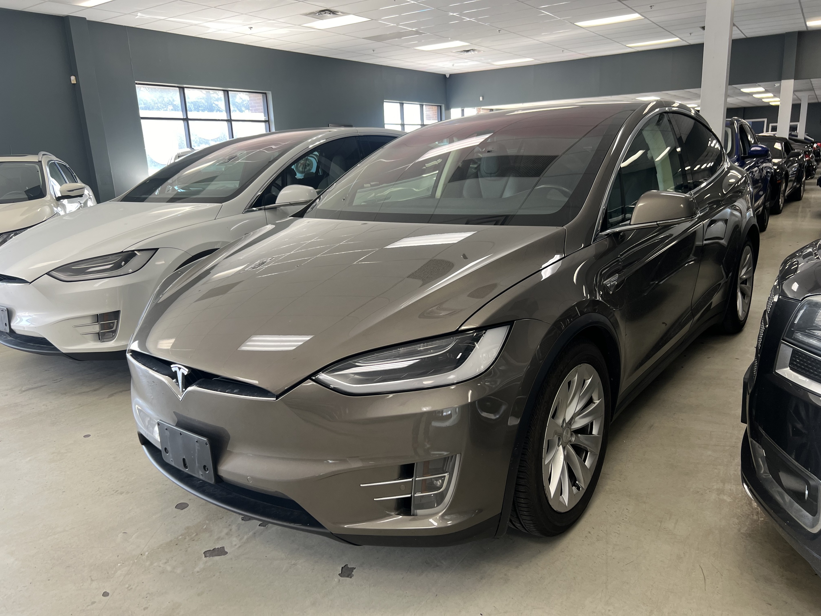 2016 Tesla Model X 75D**NO ACCIDENTS**