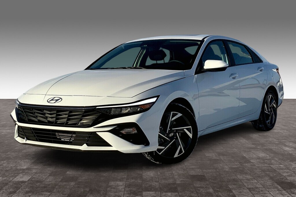2024 Hyundai Elantra PREFERRED TECH