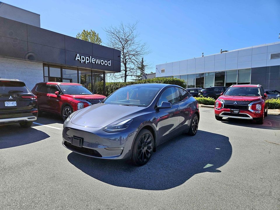 2023 Tesla Model Y Long Range; NO ACCIDENTS | LOCAL | 5% TAX ONLY!