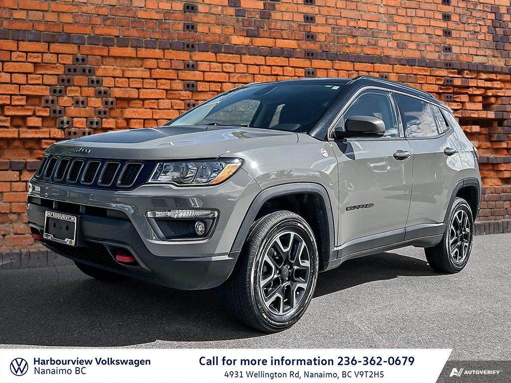 2019 Jeep Compass Trailhawk 4x4 | Black Roof, Leather, Backup Camera