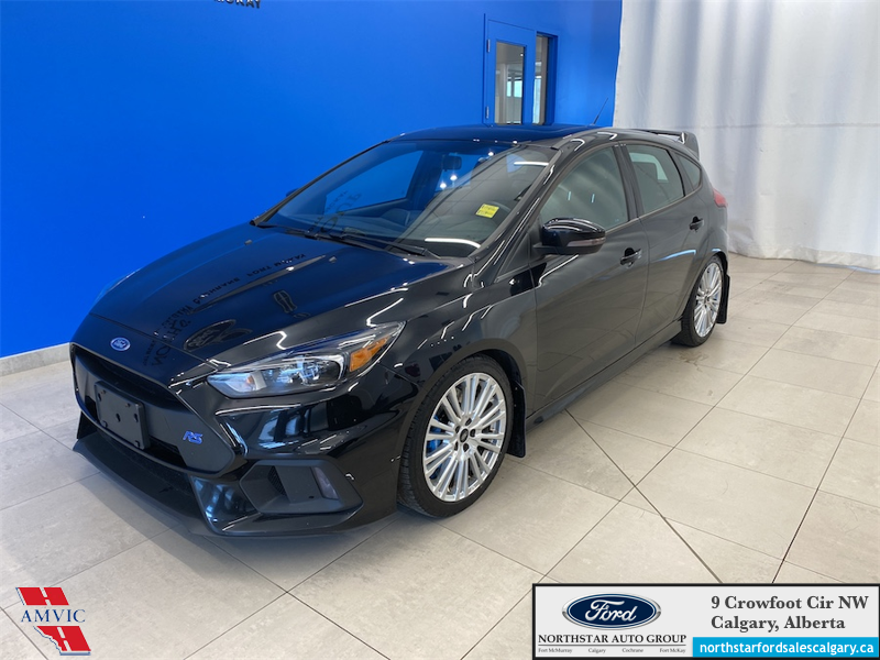 2017 Ford Focus RS  FOCUS RS AWD - LEATHER RECARO SEATS - SUNROOF 