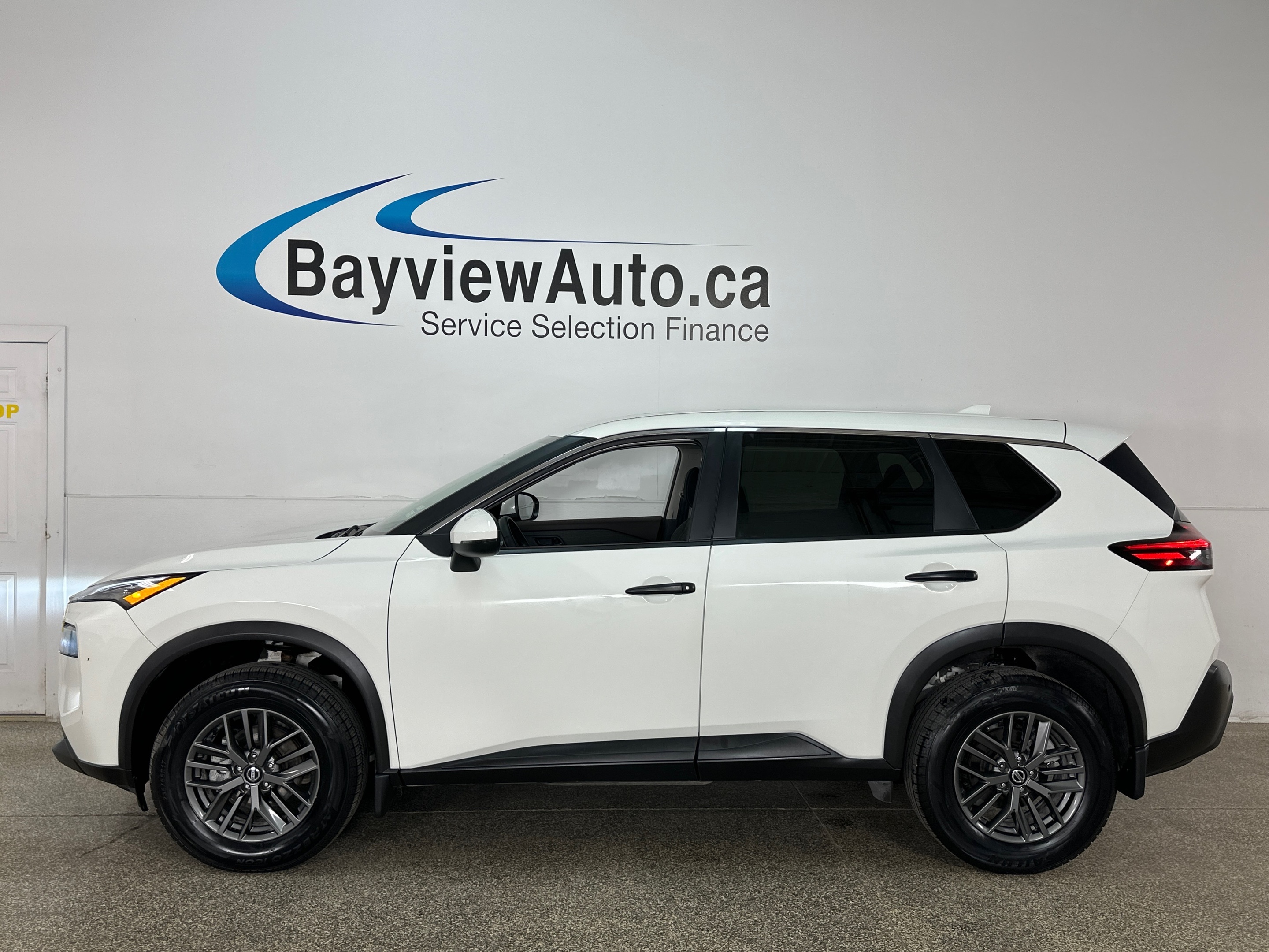 2021 Nissan Rogue S! 42KM! LEASE RETURN DIRECT!