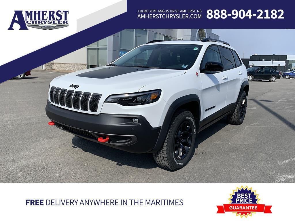 2023 Jeep Cherokee Trailhawk 4x4 Power Liftgate, Pano Sunroof, Hitch