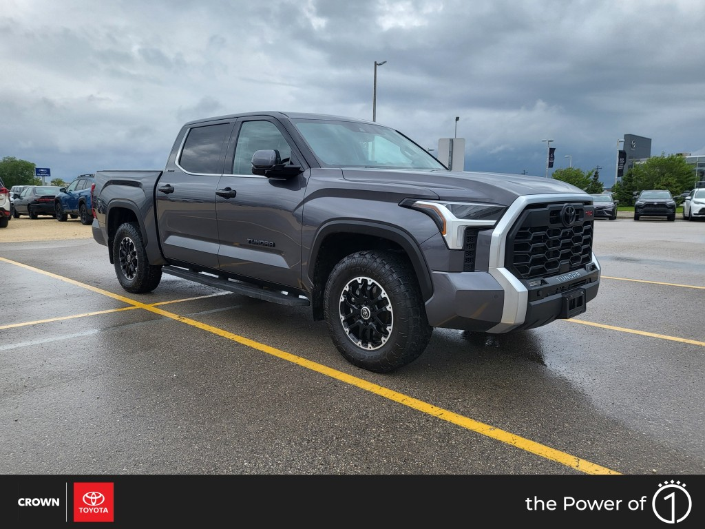 2022 Toyota Tundra 4x4 Crewmax Limited *TOYOTA CERTIFIED | CROWN ORIG