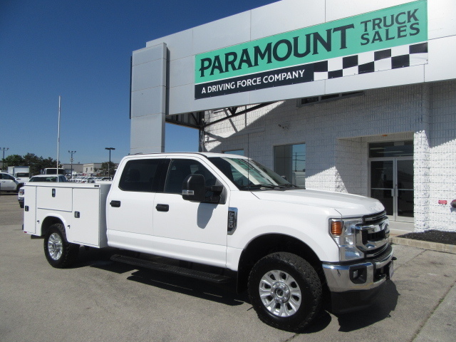 2022 Ford F-350 GAS CREW CAB 4X4 WITH NEW SERVICE / UTILITY BODY