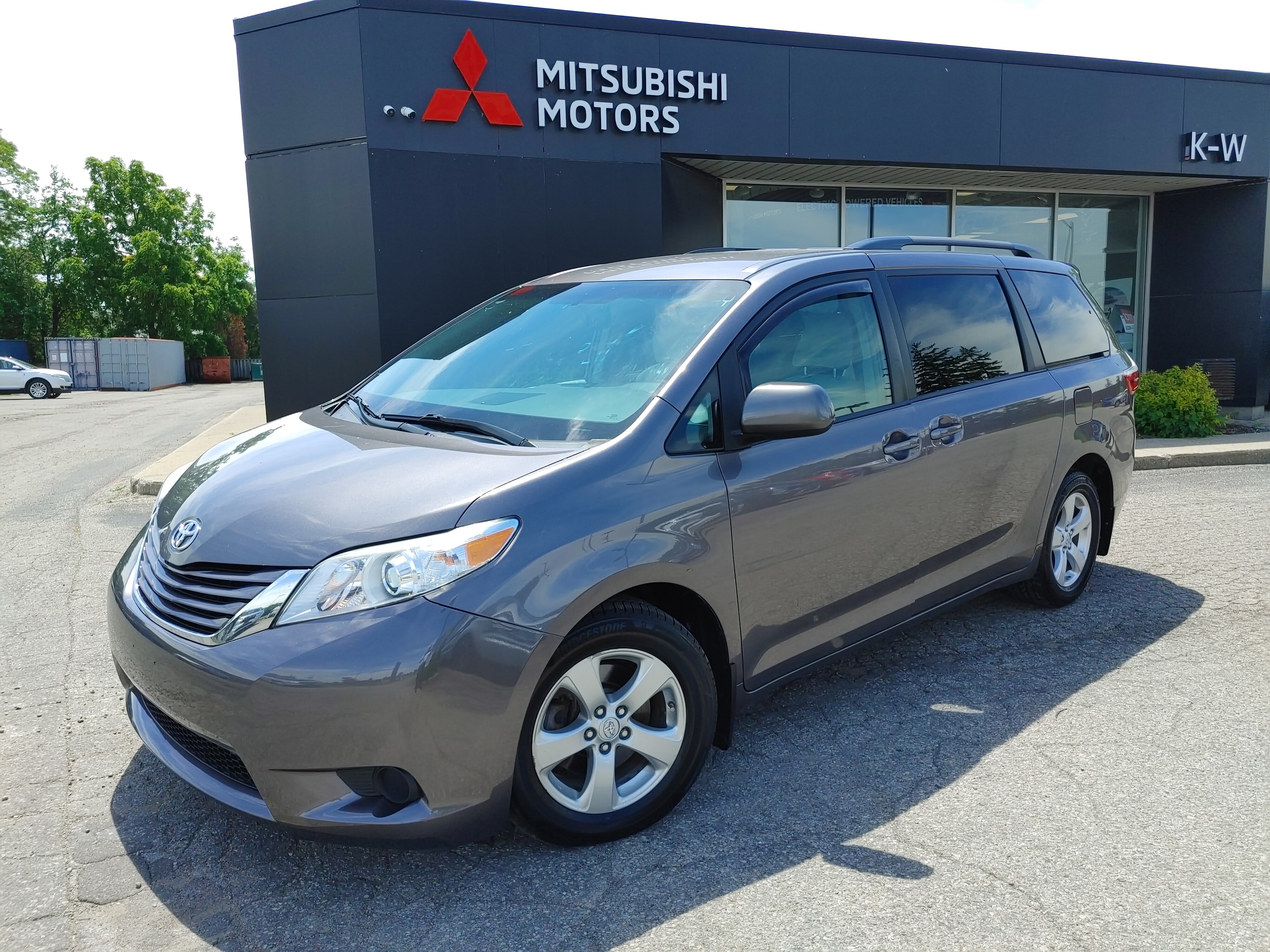 2016 Toyota Sienna 5dr LE 8-Pass FWD