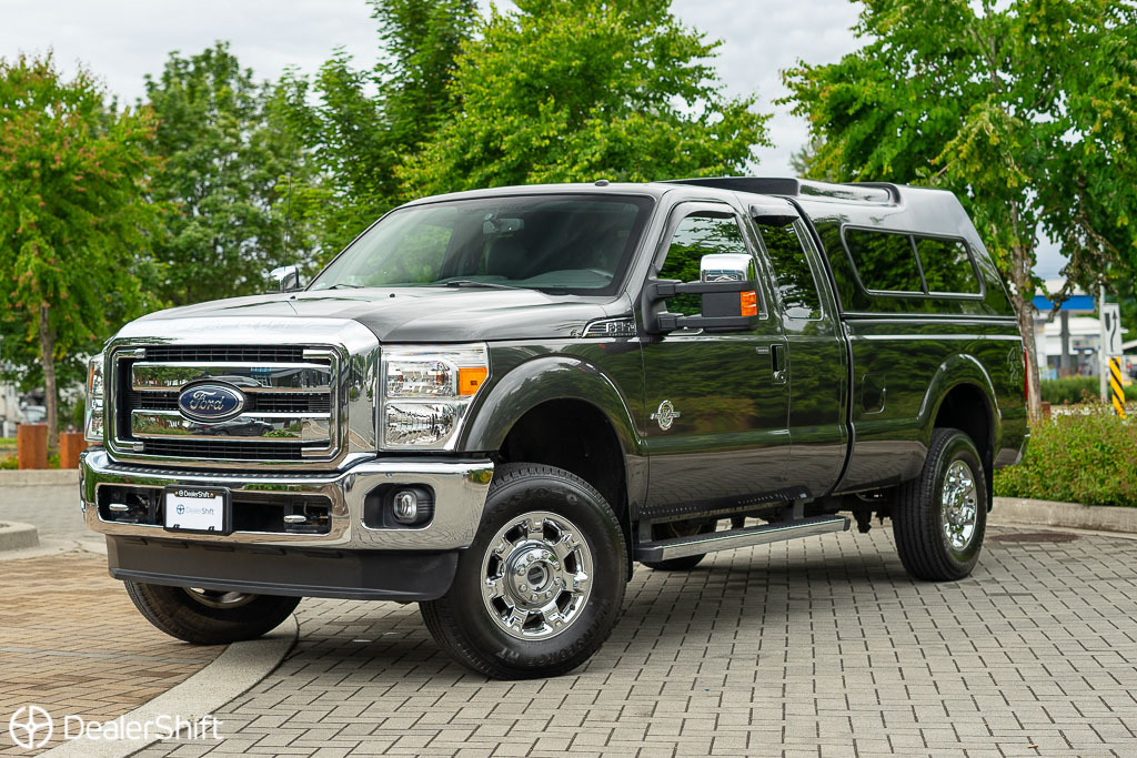 2015 Ford F-350 4WD SuperCab  Lariat | Accident Free | One Owner