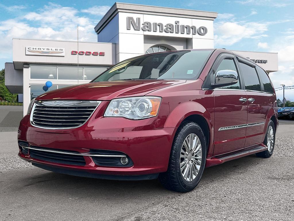 2011 Chrysler Town & Country LIMITED 