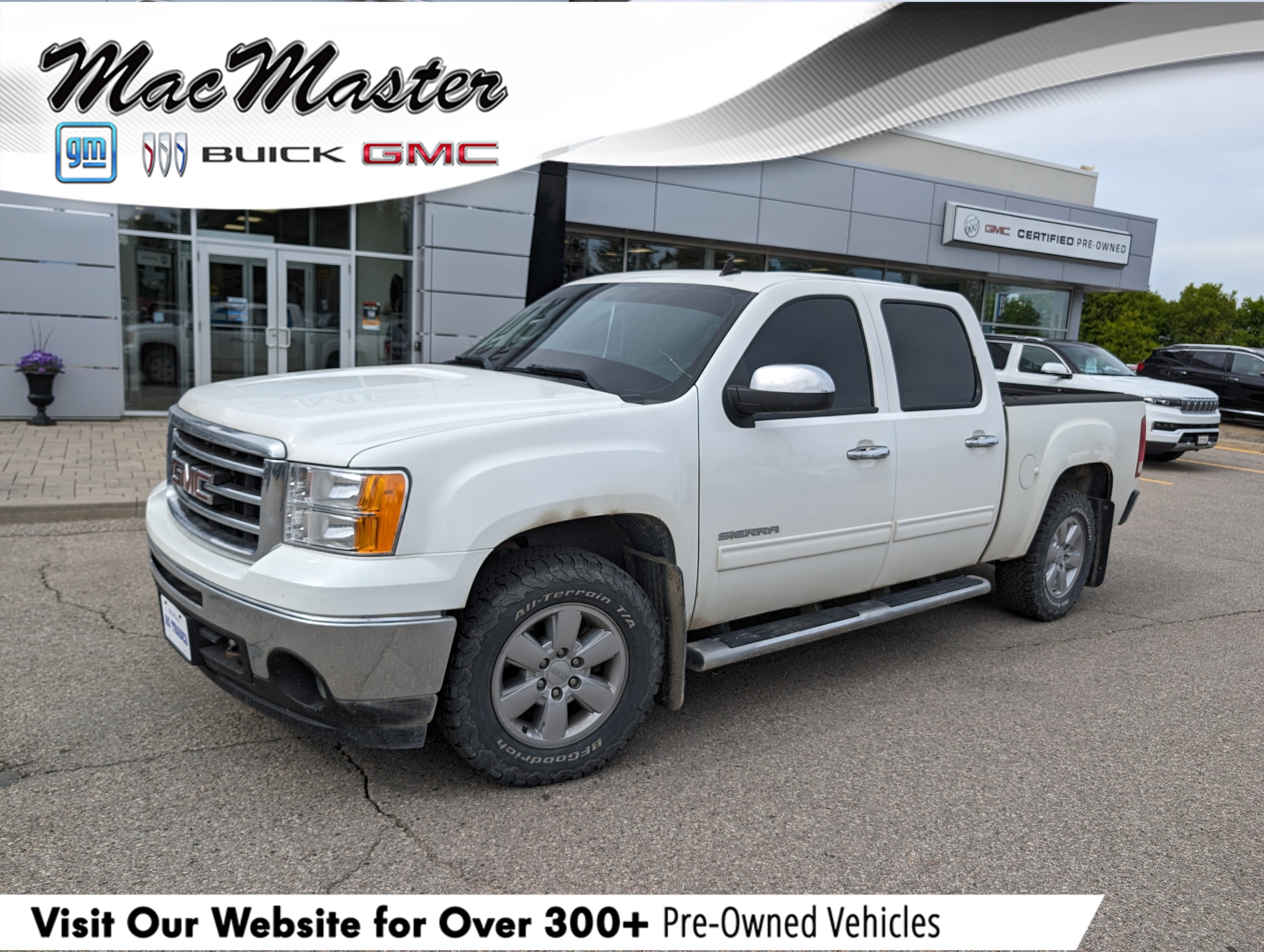 2013 GMC Sierra 1500 SLT, CREW, 4X4, Z71, HTD LEATHER, ROOF, AS-TRADED!