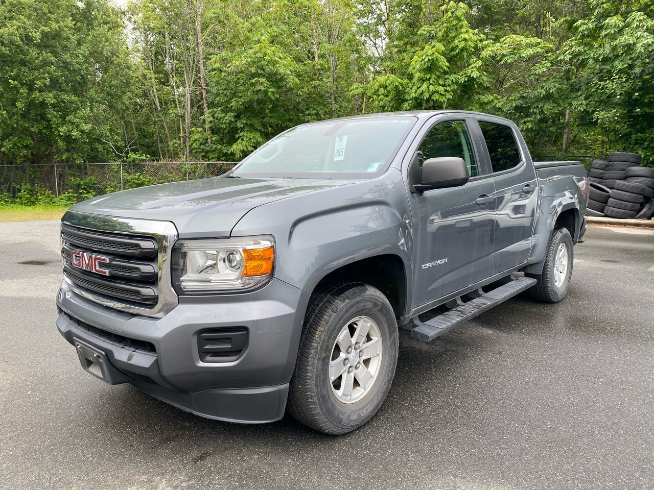 2019 GMC Canyon 2WD Low mileage one owner / 