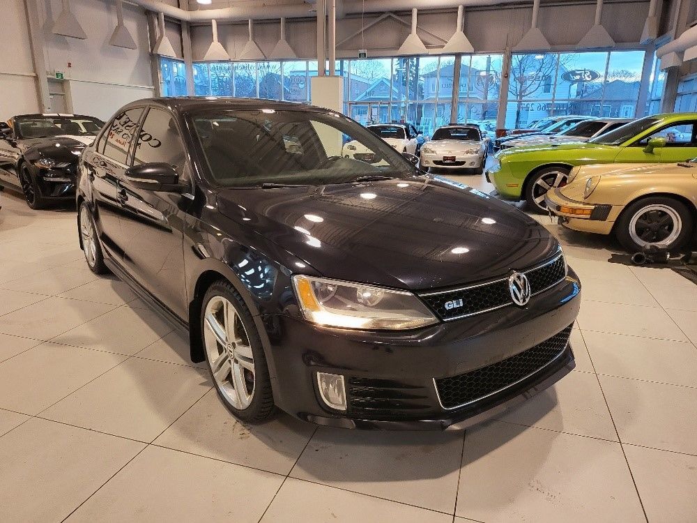 2013 Volkswagen Jetta GLI 2013 Volkswagen Jetta GLI 6 SPEED MANUAL-LEATHER