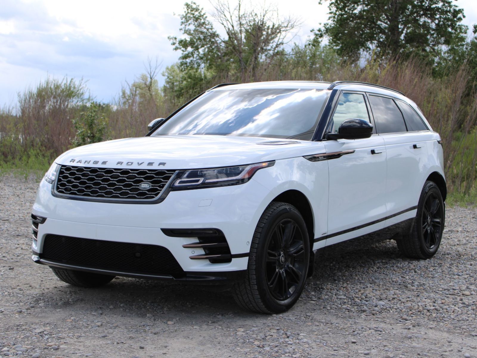 2019 Land Rover Range Rover Velar - CLEAN CARFAX - ONE OWNER -
