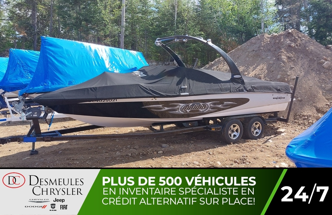 2005 Malibu WakeSetter LSV 23 Moteur Indmar 8,1 MPI 450hp Remorque Incluse